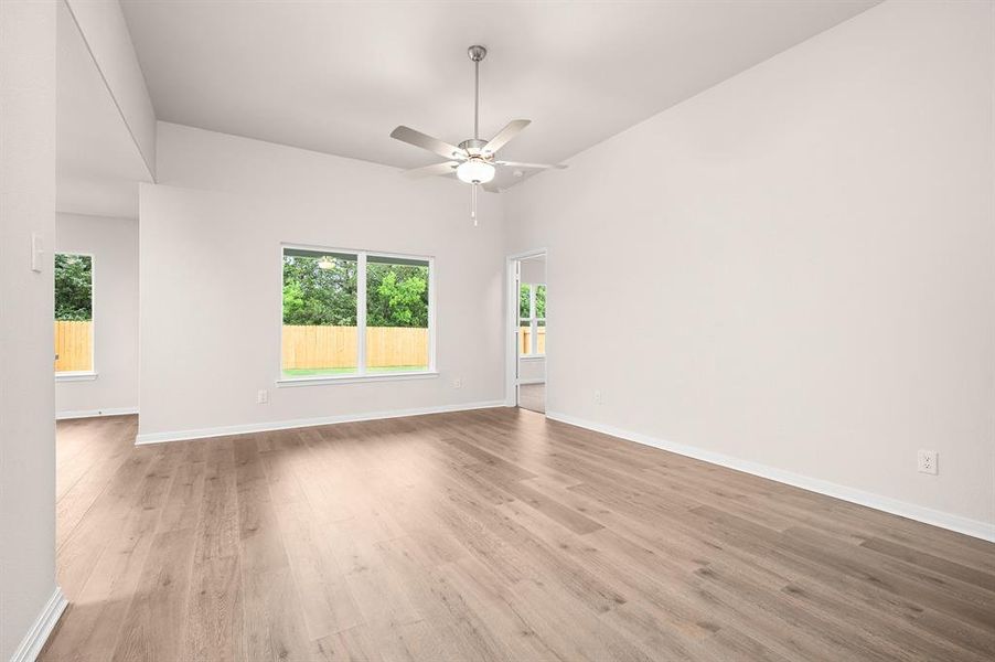 Spacious, unfurnished interior of a new home in Creekside Estates, Terrell (Image 3). Spacious, unfurnished interior of a new home in Creekside Estates, Terrell (Image 3).
