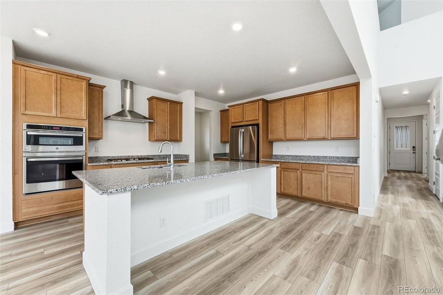 3323 N Catawba ~ Ready Now