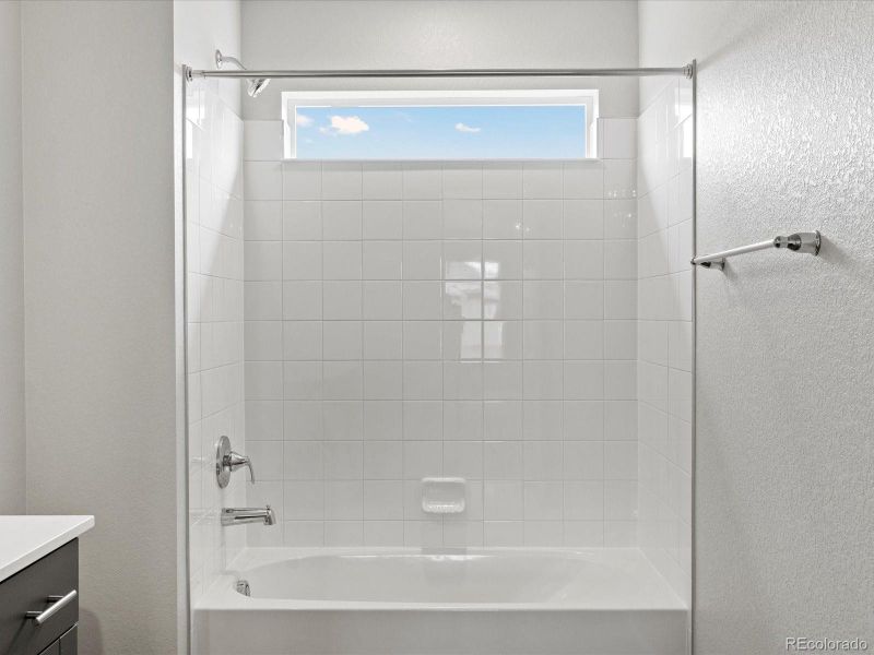 Image 35 of a home in Ridgeline Vista: The Flora Collection. Image 35 of a home in Ridgeline Vista: The Flora Collection.