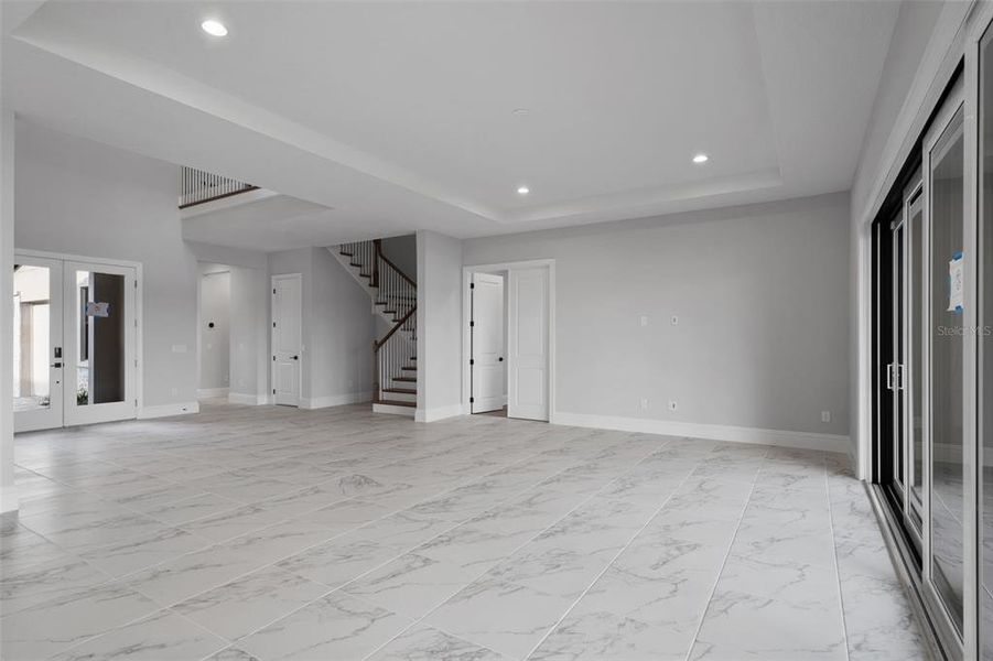 Spacious, unfurnished interior of a new home in , Montverde (Image 17).