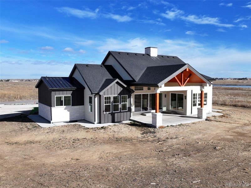 Image 40 of a home in .