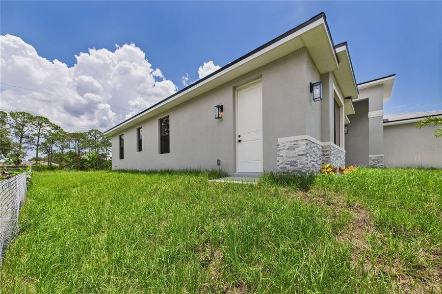 Exterior Door Bedroom 2