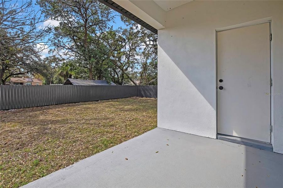 Exterior details and patio area of a home in , Tampa (Image 3).