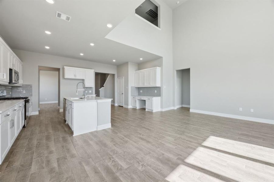 Image 24 of a home in Sicily.