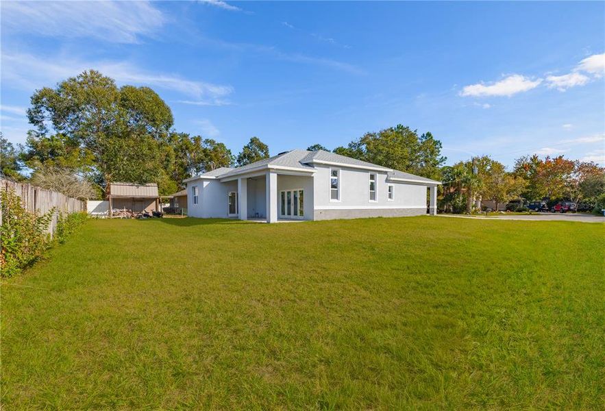 Exterior details and patio area of a home in , Palm Coast (Image 20).
