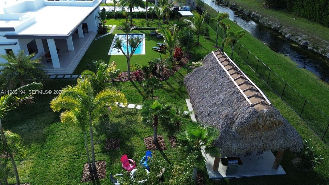 Community amenities in , Miami (Image 49).