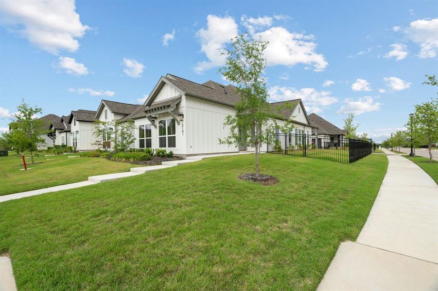 Front exterior of a new home in , Fort Worth, TX, highlighting curb appeal (Image 22).