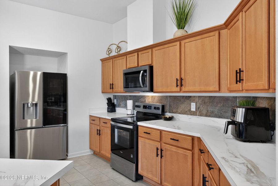 Furnished interior view inside a new home in , Jacksonville (Image 10).