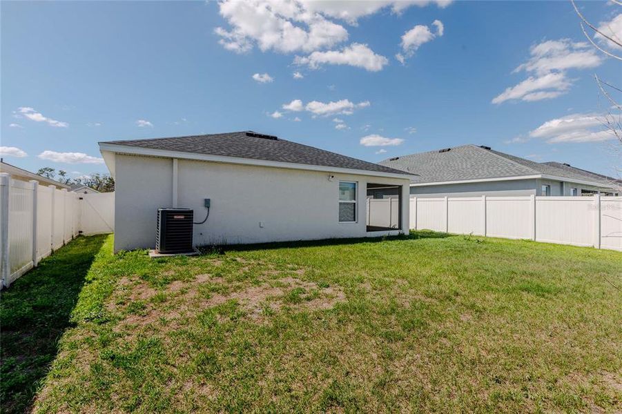 Exterior details and patio area of a home in , Zephyrhills (Image 23).