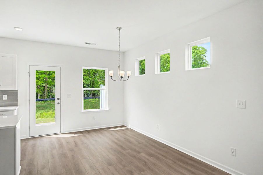Spacious, unfurnished interior of a new home in Ironhorse, Dickson (Image 29).