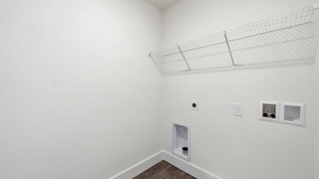 Spacious, unfurnished interior of a new home in Fieldcrest Acres, Blountville (Image 26).