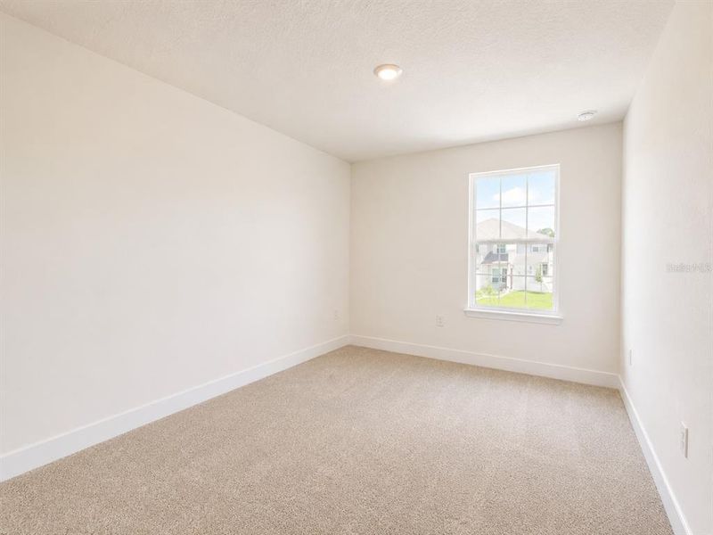 Spacious, unfurnished interior of a new home in , St. Cloud (Image 23).