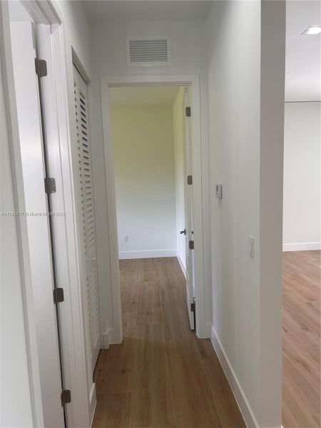 Spacious, unfurnished interior of a new home in , Homestead (Image 18).