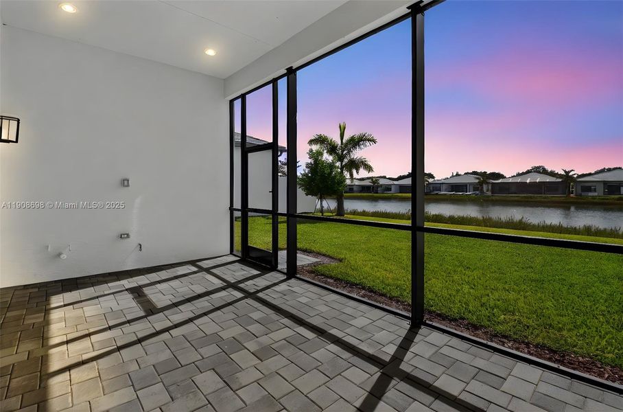 Exterior details and patio area of a home in , Boynton Beach (Image 43).