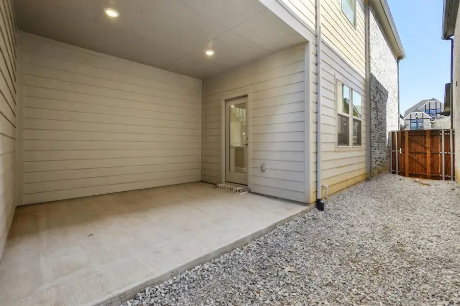 Photo is not of the actual home, but is an inspirational photo of builder’s model home and may depict options, furnishings, and/or decorator features that are not included.