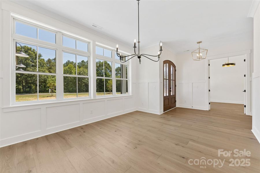 Spacious, unfurnished interior of a new home in , Waxhaw (Image 39). Spacious, unfurnished interior of a new home in , Waxhaw (Image 39).