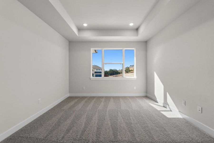 Spacious, unfurnished interior of a new home in Lariat, Liberty Hill (Image 18).