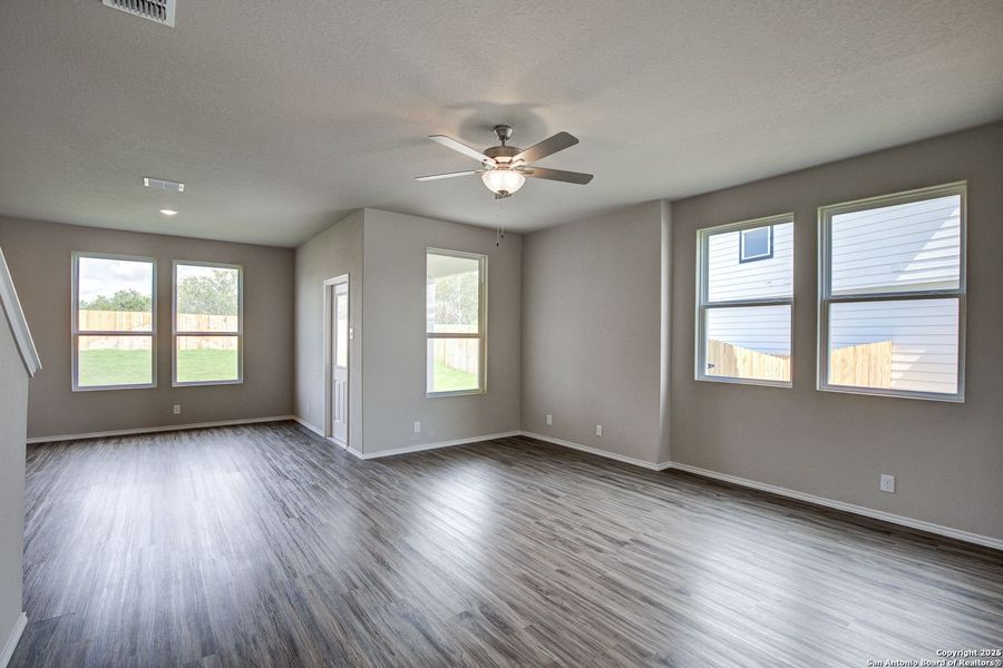 Spacious, unfurnished interior of a new home in Horizon Pointe, Converse (Image 43).