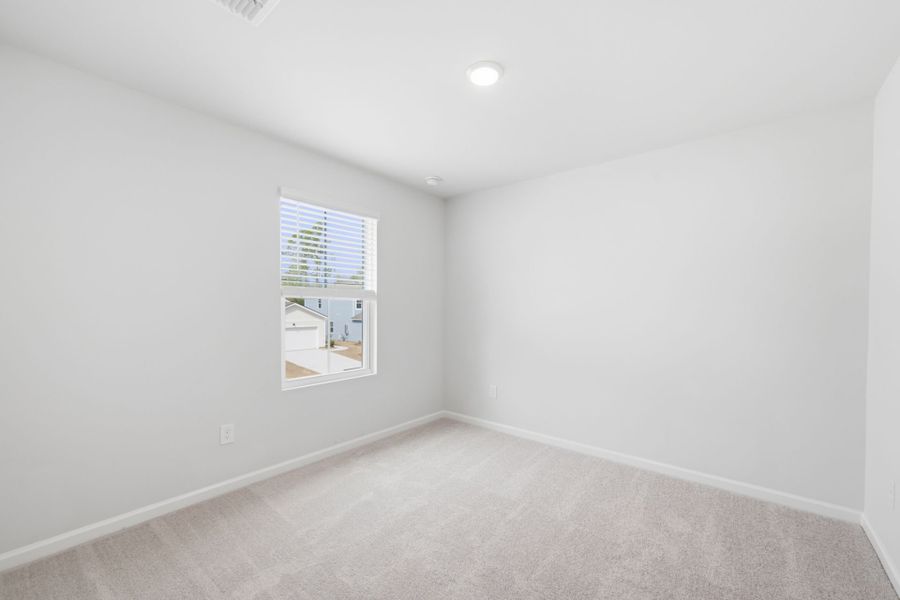 Spacious, unfurnished interior of a new home in Grand Arbor, Blythewood (Image 27).