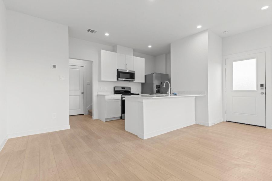 *Images and 3D tour are for illustration only and options may vary from home as built.
