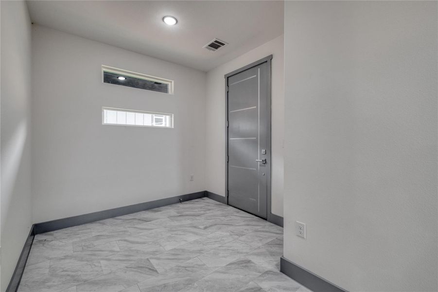 Open entryway with transom windows Open entryway with transom windows