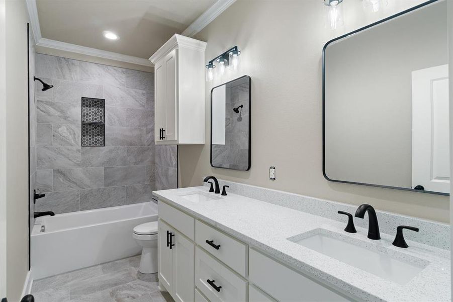 Furnished interior view inside a new home in , Van (Image 4).