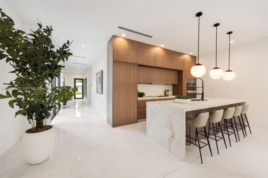 Furnished interior view inside a new home in , Fort Lauderdale (Image 7).