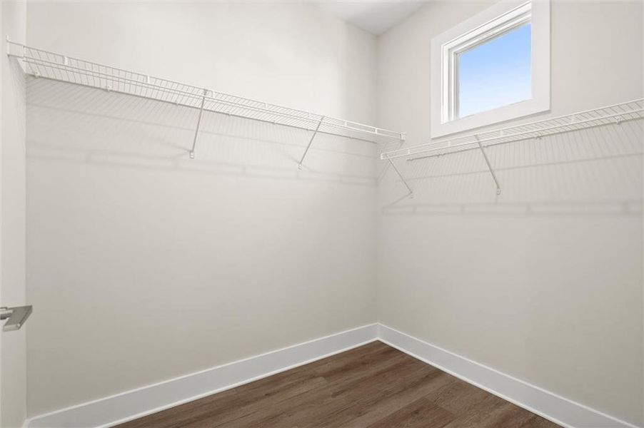 Spacious, unfurnished interior of a new home in , Alpharetta (Image 25). Spacious, unfurnished interior of a new home in , Alpharetta (Image 25).