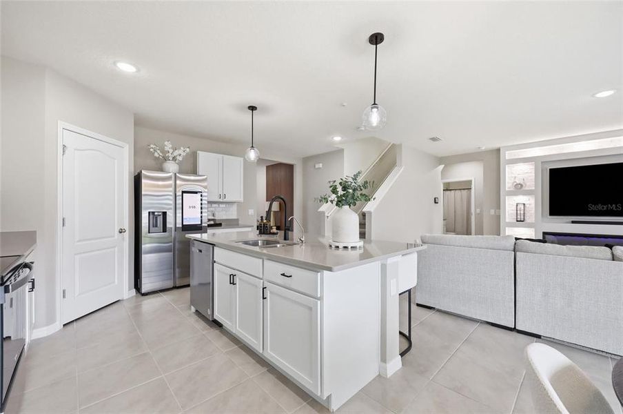 Furnished interior view inside a new home in Edgemont at Serenoa, Clermont (Image 37).