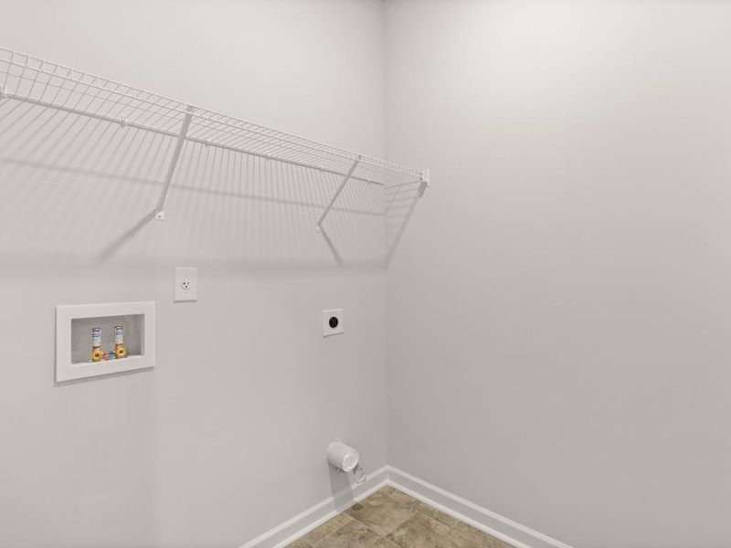 Furnished interior view inside a new home in Falcon Landing, Gainesville (Image 6).