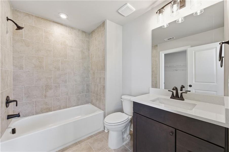Furnished interior view inside a new home in Ford Landing, Acworth (Image 9). Furnished interior view inside a new home in Ford Landing, Acworth (Image 9).