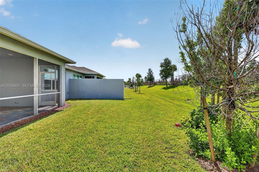 Exterior details and patio area of a home in , Port St. Lucie (Image 3).