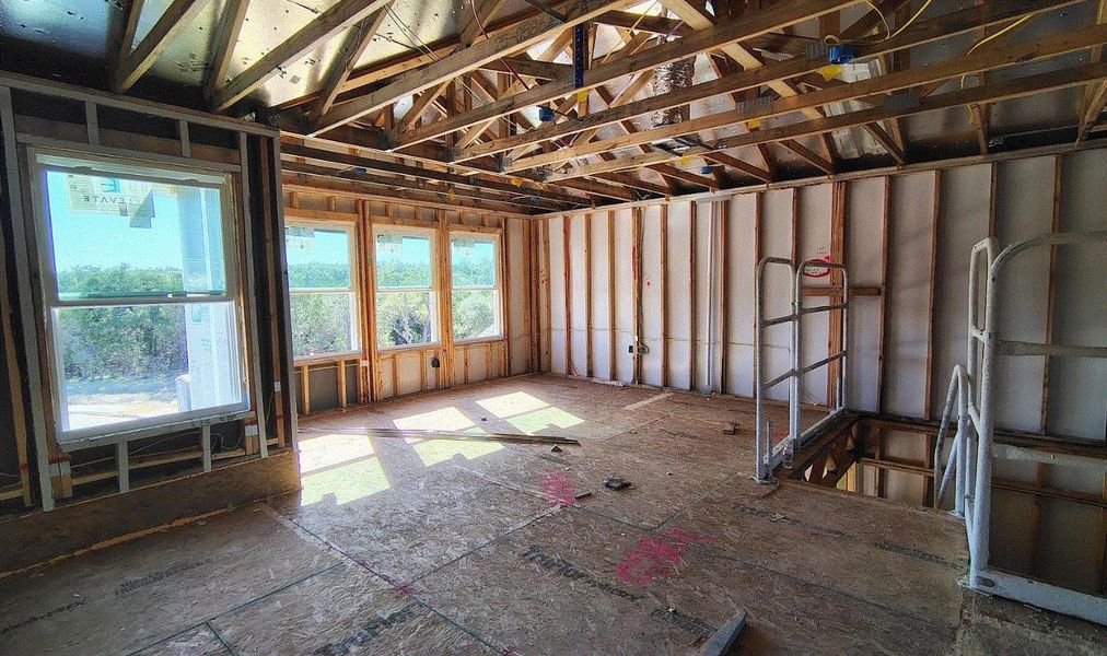 Image 20 of a home in Woodside.