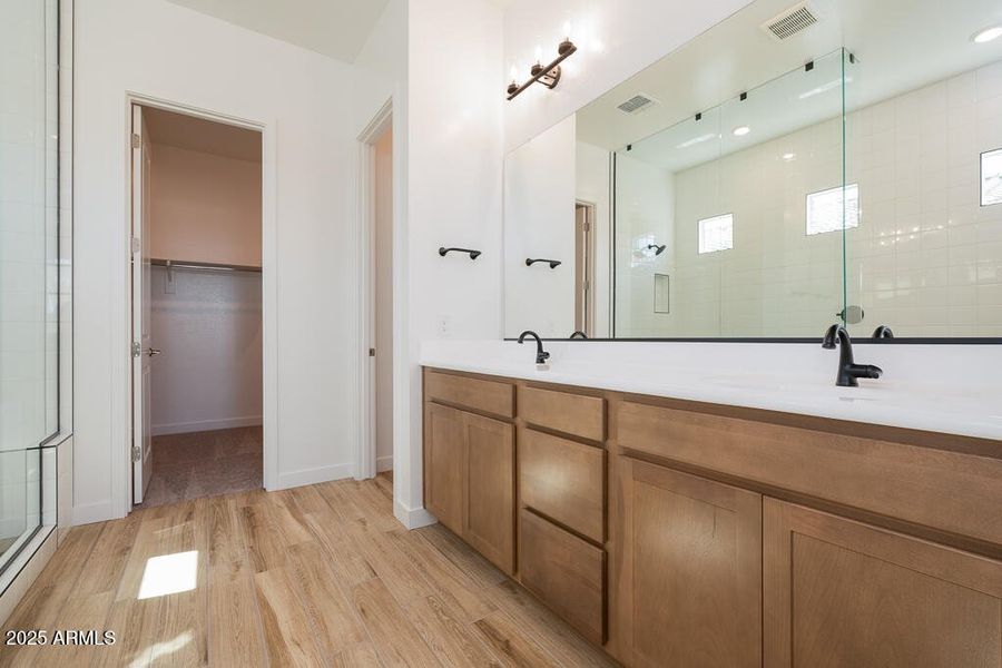 Tri Pointe Homes - Soleo 323 - Primary B Tri Pointe Homes - Soleo 323 - Primary B