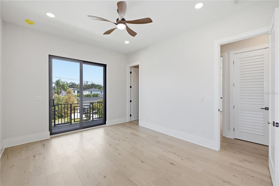 Spacious, unfurnished interior of a new home in , Tampa (Image 21). Spacious, unfurnished interior of a new home in , Tampa (Image 21).
