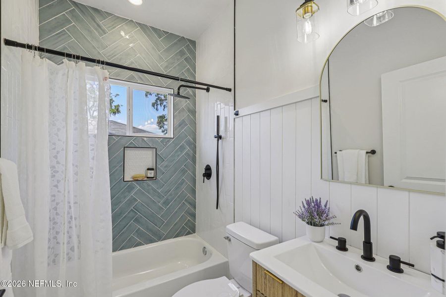 Furnished interior view inside a new home in , Jacksonville (Image 15).