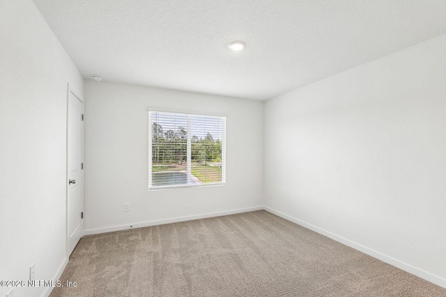 Spacious, unfurnished interior of a new home in The District at Oakleaf - The Commons, Middleburg (Image 16).