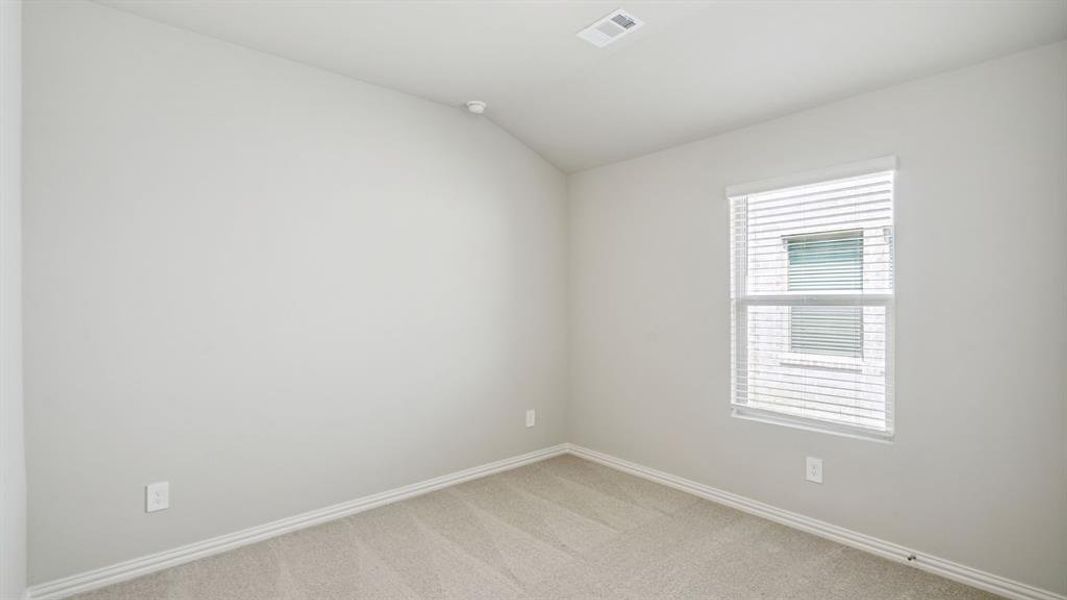 Spacious, unfurnished interior of a new home in Windmore, Princeton (Image 31).