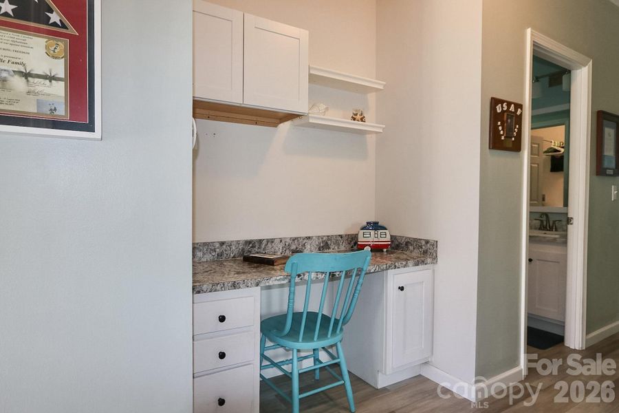 Furnished interior view inside a new home in , Shelby (Image 4).