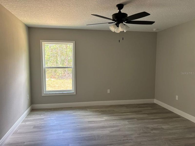 Spacious, unfurnished interior of a new home in , Dunnellon (Image 21). Spacious, unfurnished interior of a new home in , Dunnellon (Image 21).