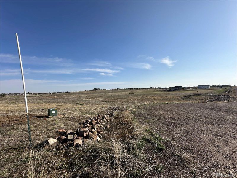 Image 14 of a home in . Image 14 of a home in .