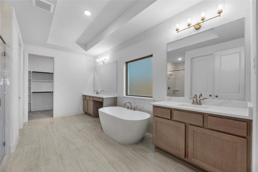 Representative image. Features, specifications, selections and colors may vary.