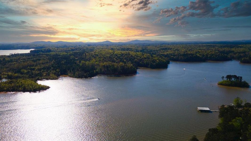 Natural landscape and outdoor views near  in Cartersville (Image 33).