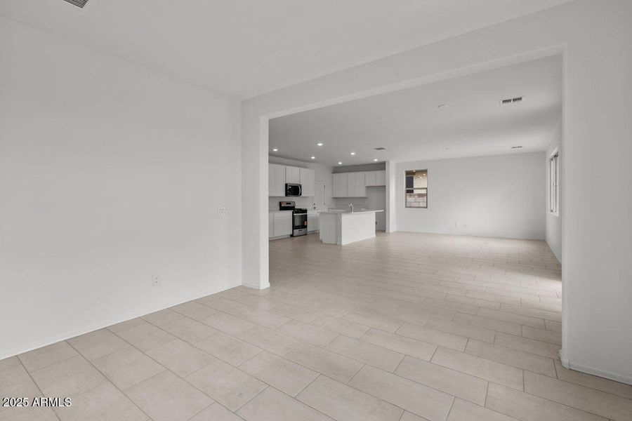 KBPHX_MIR_DesertOasis-Lot156_0285_1-1200 KBPHX_MIR_DesertOasis-Lot156_0285_1-1200