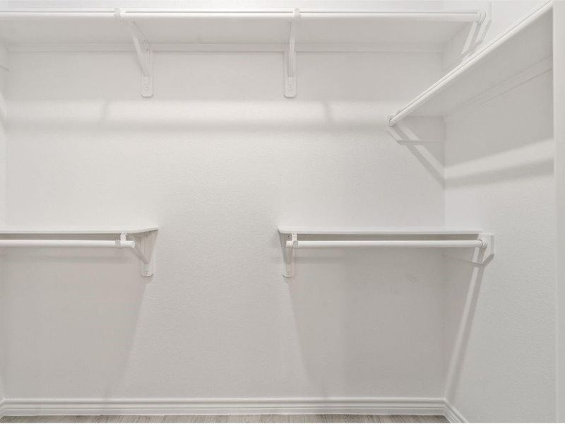 Spacious, unfurnished interior of a new home in Lake Conroe Village, Montgomery (Image 5).