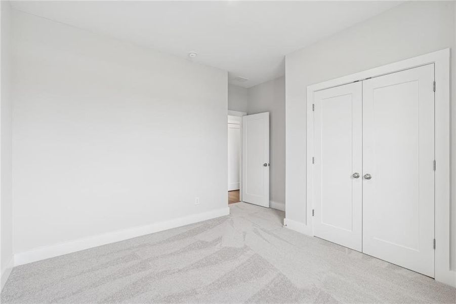 Spacious, unfurnished interior of a new home in Havencroft, Woodstock (Image 12).