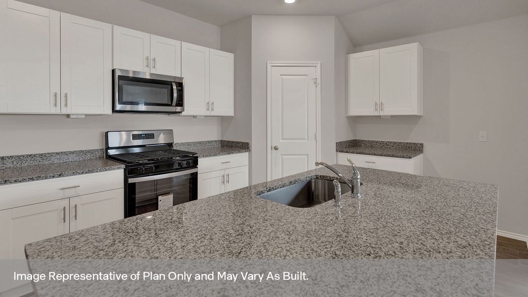 Furnished interior view inside a new home in Bollinger, Maxwell (Image 10).