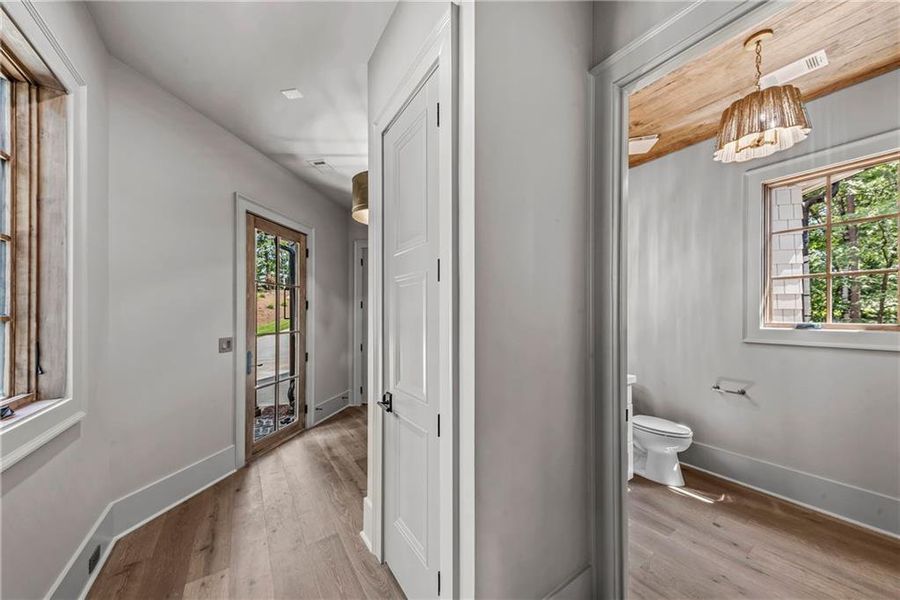 Spacious, unfurnished interior of a new home in , Greensboro (Image 22).