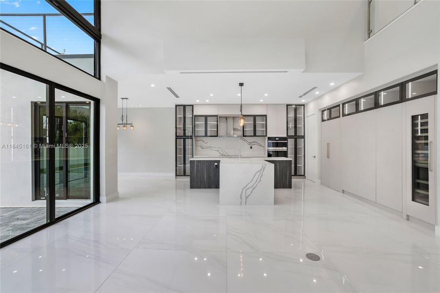 Spacious, unfurnished interior of a new home in , Fort Lauderdale (Image 64). Spacious, unfurnished interior of a new home in , Fort Lauderdale (Image 64).
