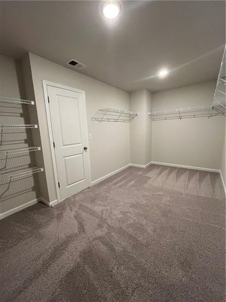 Spacious, unfurnished interior of a new home in Cascade Ridge at Niskey Lake, Atlanta (Image 28).